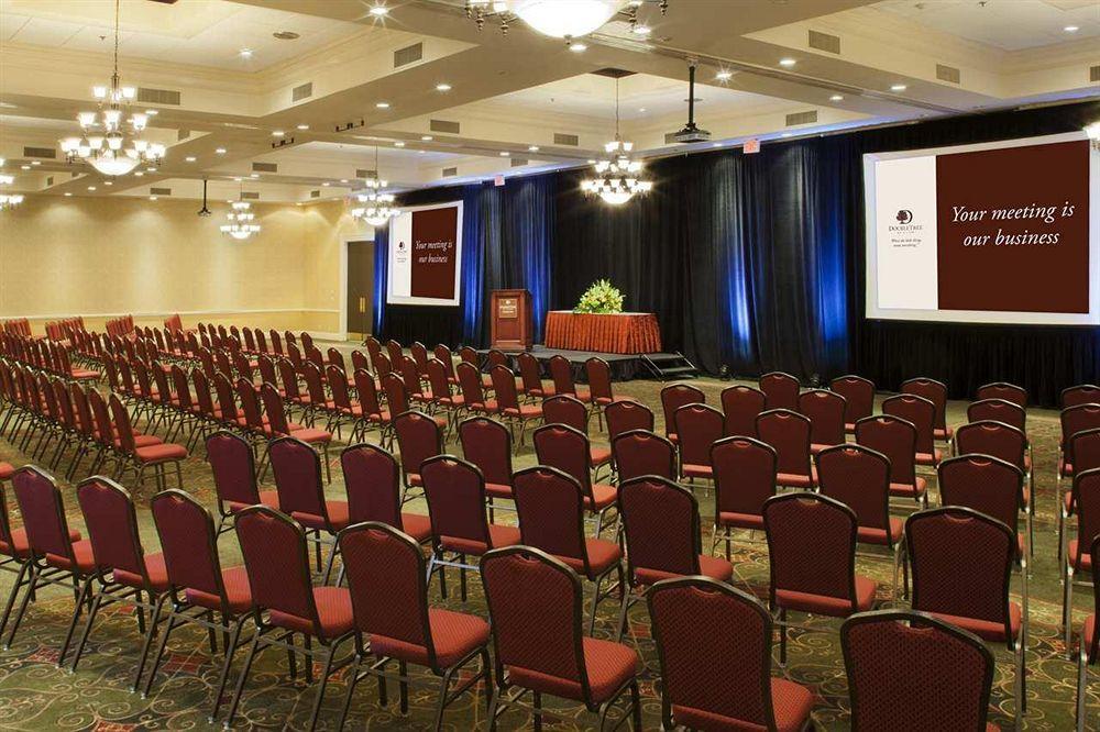 Doubletree By Hilton Charlottesville Esterno foto