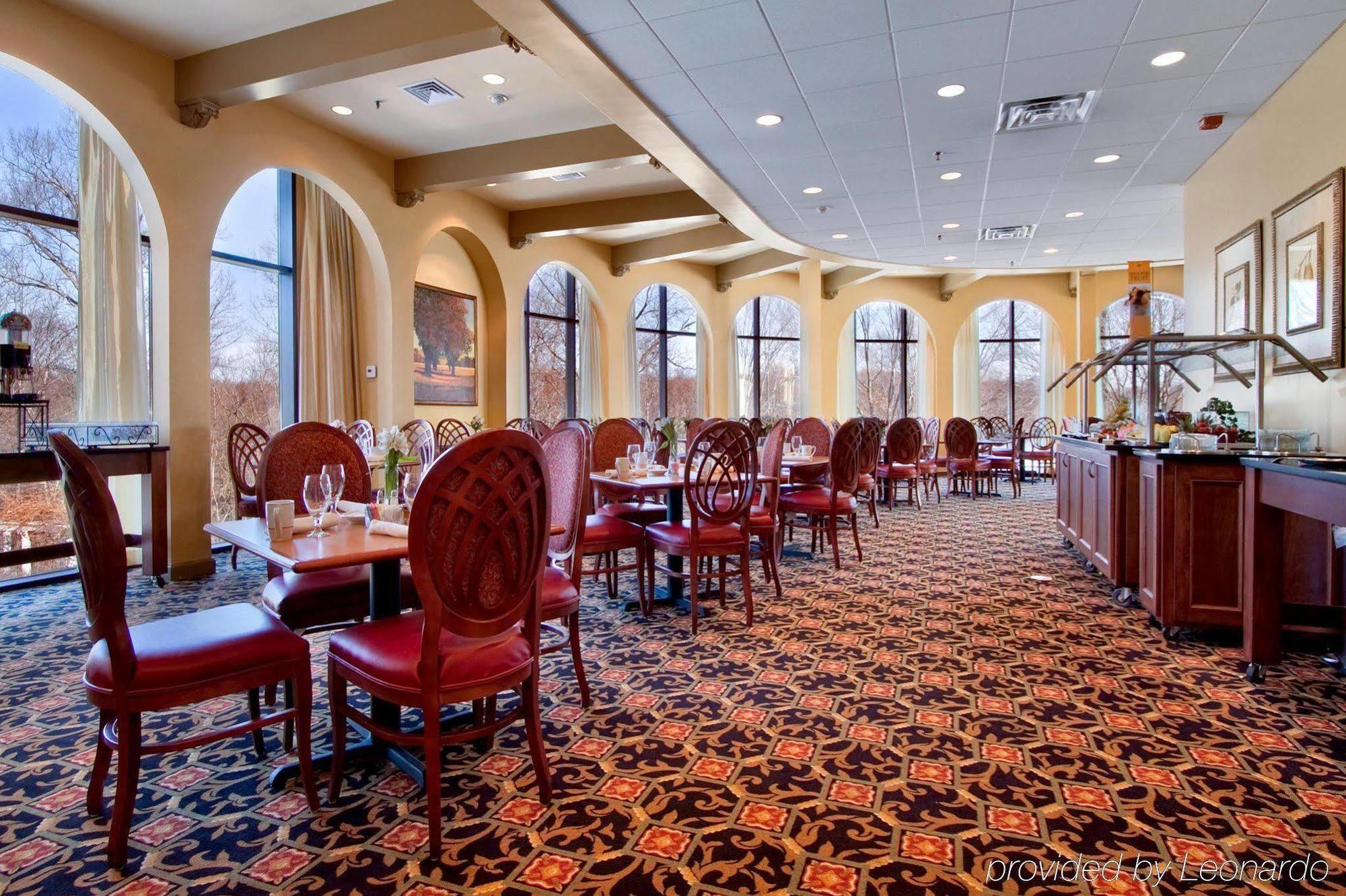 Doubletree By Hilton Charlottesville Ristorante foto