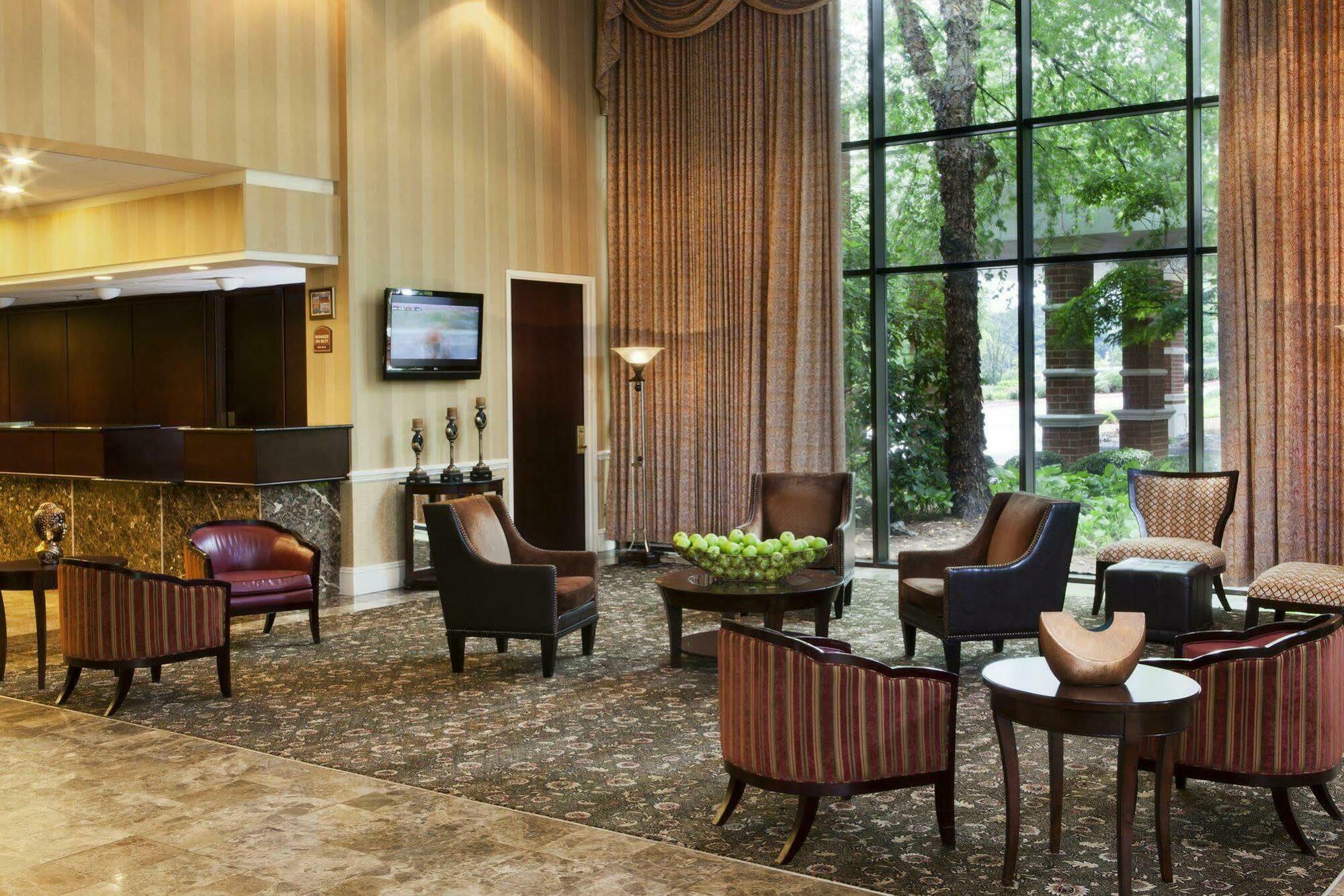 Doubletree By Hilton Charlottesville Esterno foto